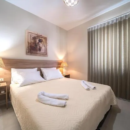 Alma City Center Apartment'S Heraklion  Exterior photo