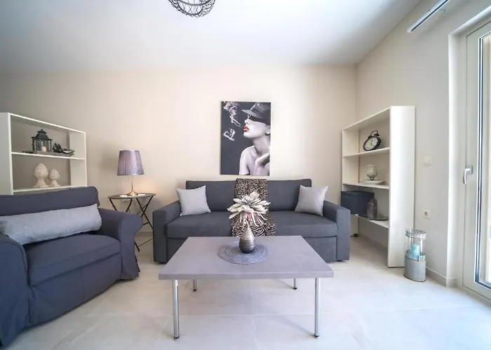 Alma City Center Apartment\'S